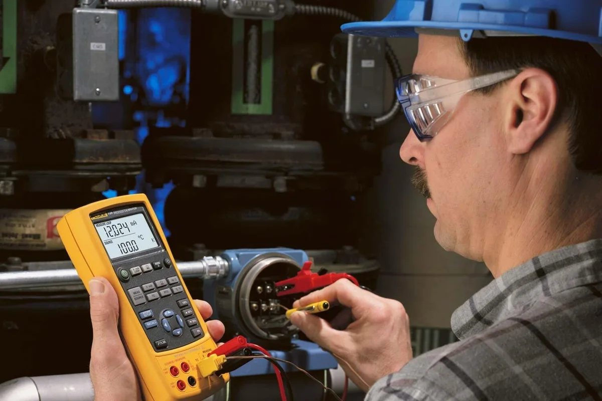 Fluke FLUKE-725